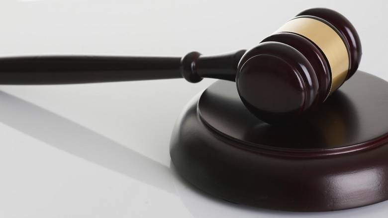 uae-man-on-trial-for-impersonating-doctor-trying-to-steal-dh80000?fbclid=IwAR3CGz2yiQOYO0kgNE1v6bToYefIz12wcZkMOXzd0rnaLrEIX_6EVBU3TTU